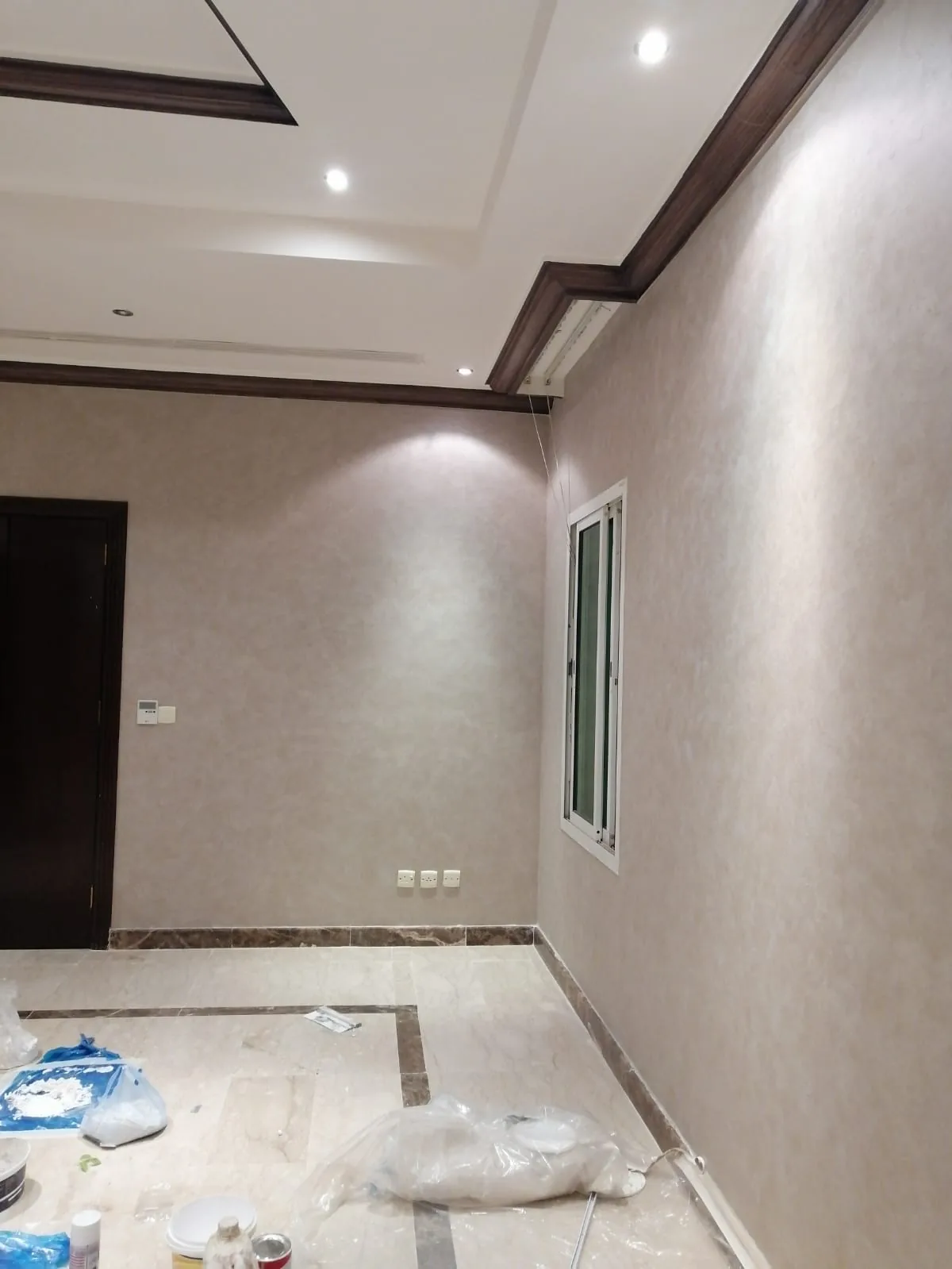 مرايا ديكور الأحساء